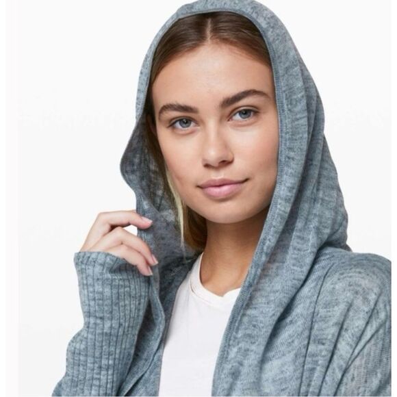 Lululemon Calm and Collected Wrap  Heathered Sailboat Classic Navy Size Medium - Picture 3 of 9